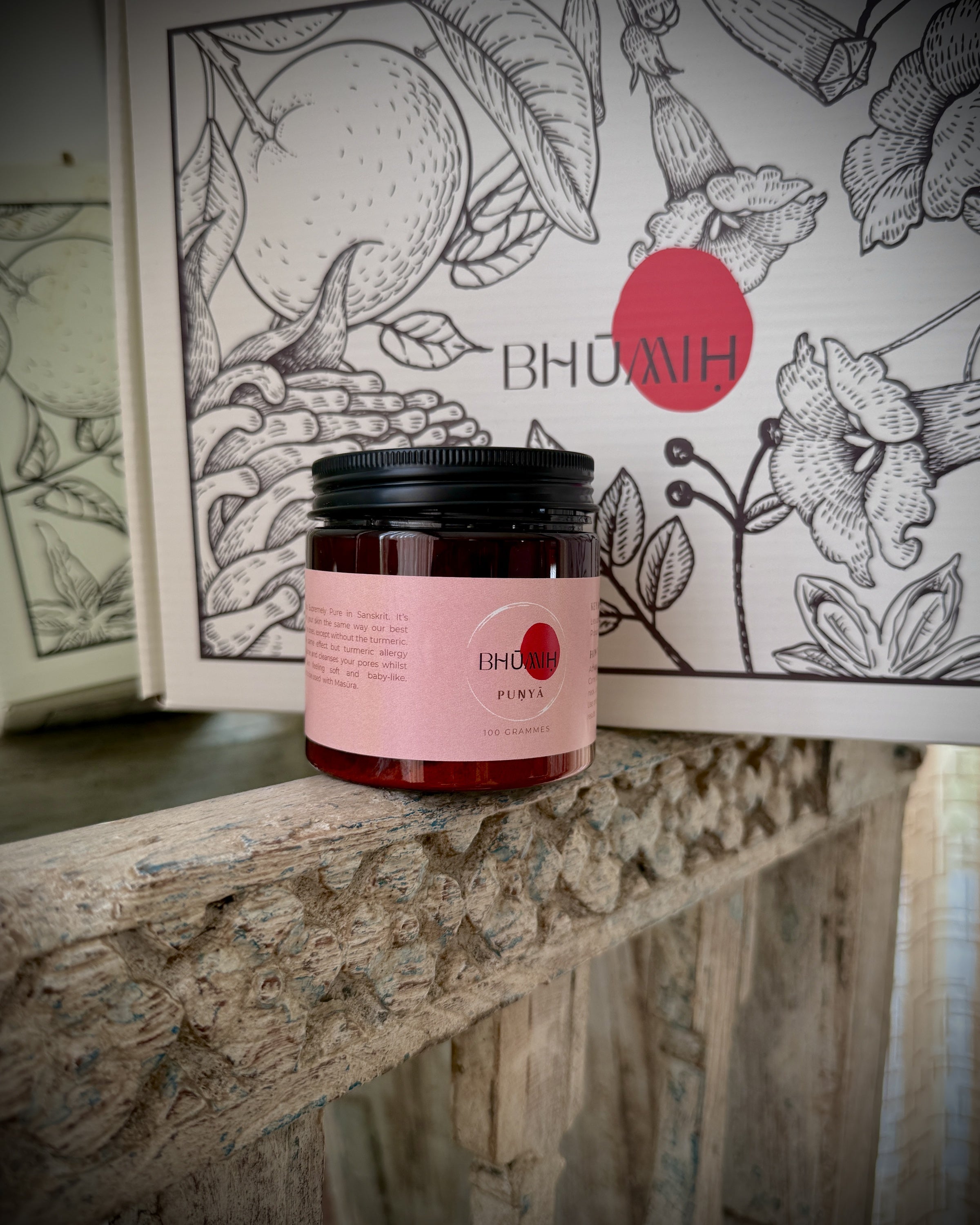 Puṇyā Clarifying Mask